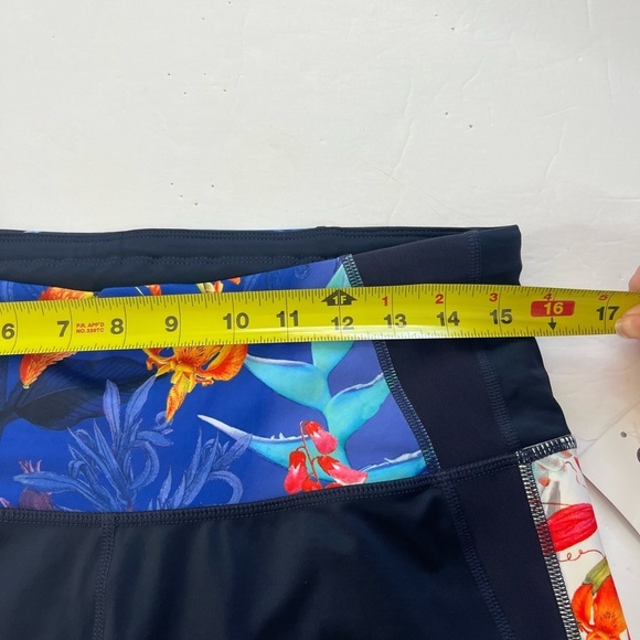 Athleta Tropical Precision 7/8 Ankle Tight Leggings Navy Floral New Size Large - Picture 7 of 10